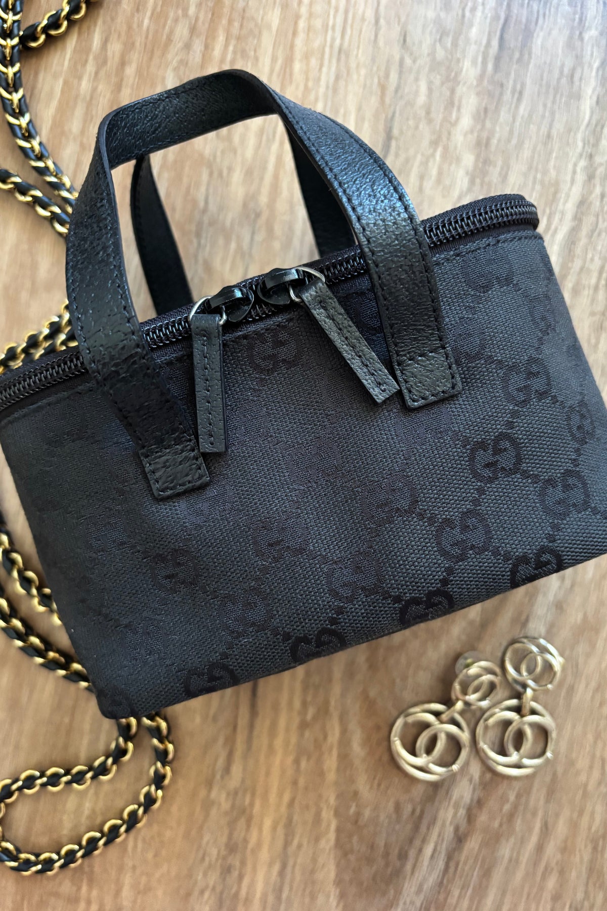 Authentic Black Gucci Beauty Cosmetic Vanity Toiletry Bag