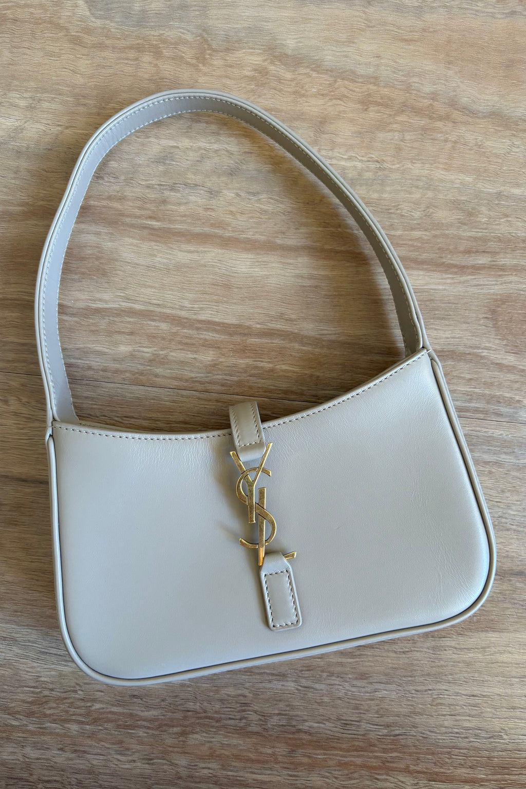 Authentic Saint Laurent YSL Le 5 a 7 Mini Bag