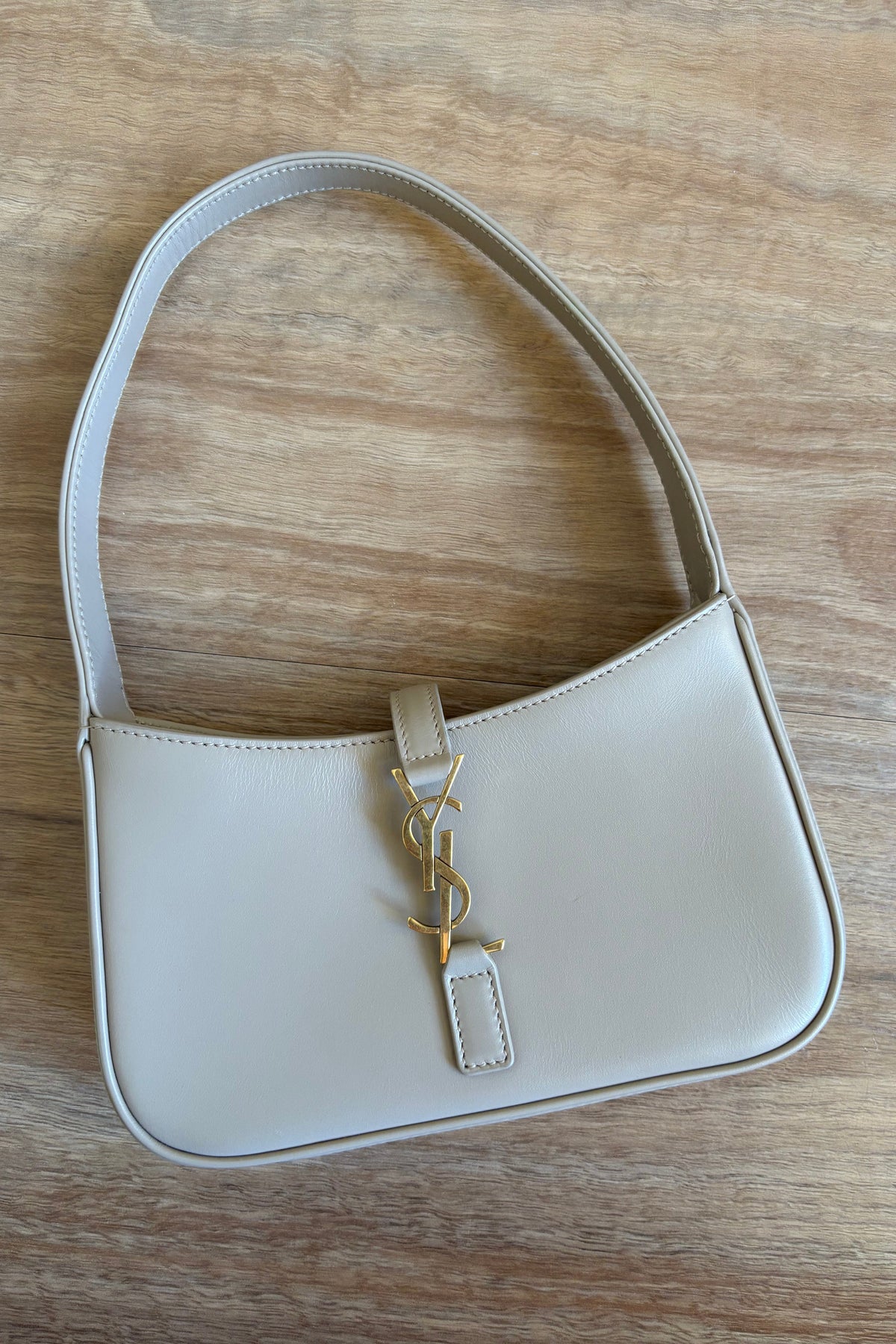 Authentic Saint Laurent YSL Le 5 a 7 Mini Bag